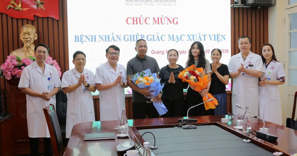 Tìm lại ánh sáng sau hơn một thập kỷ mòn mỏi chờ đợi