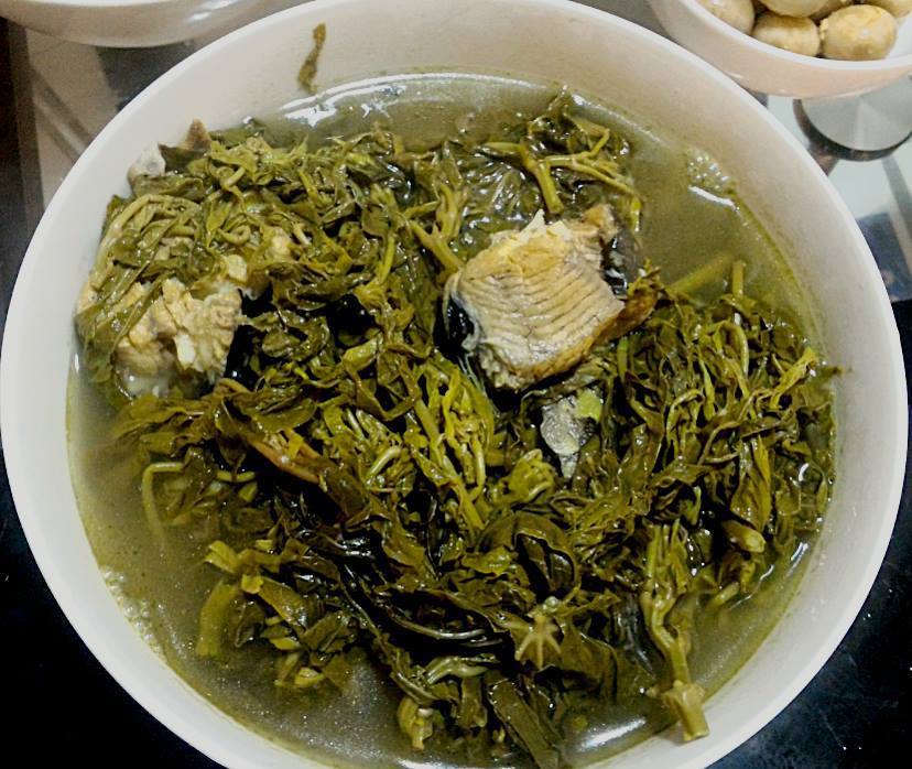 Lá sắn - nguyên liệu ẩm thực dân dã, giàu dinh dưỡng 
và lưu ý quan trọng khi chế biến- Ảnh 3.