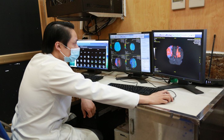 Bệnh viện tuyến tỉnh chuyển đổi số hướng tới xây dựng bệnh viện thông minh