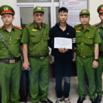 Bắt Trịnh Văn Bình SN 2005 cướp tiệm vàng trên phố Vọng, Hà Nội