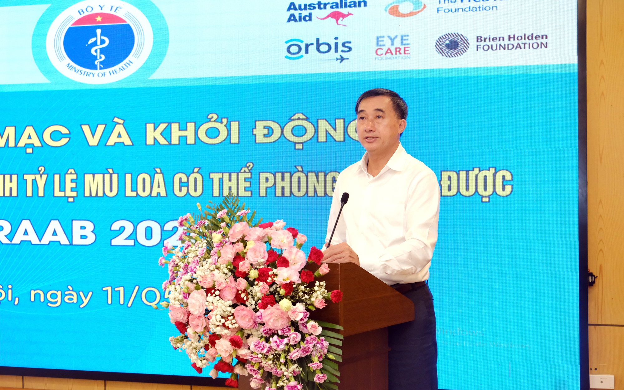 Mở rộng tiếp cận phẫu thuật khúc xạ công nghệ cao cho người dân- Ảnh 6.