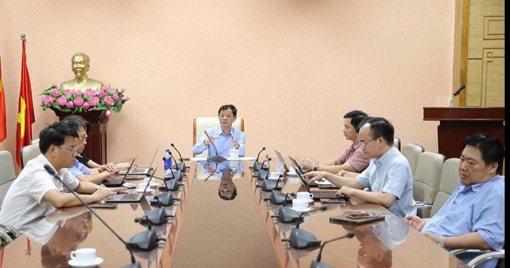 Bộ Y tế yêu cầu các đơn vị báo cáo tiến độ chuyển đổi số hằng tuần