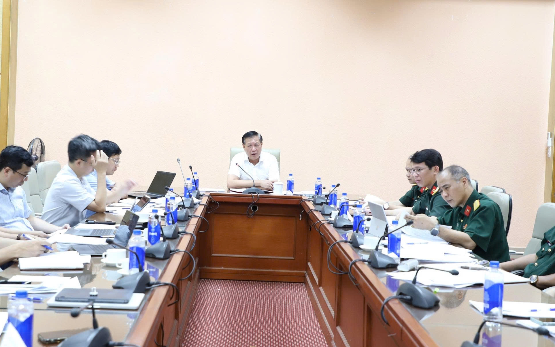 Đề xuất mới nhất về tổ chức hoạt động Ban quân dân y và cơ sở khám chữa bệnh kết hợp quân dân y - Ảnh 2.