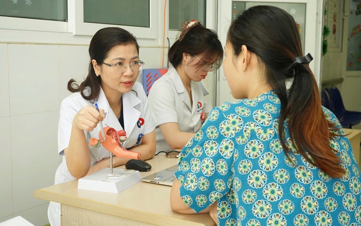 Xe tải lùi chèn qua người, nam bệnh nhân thoát cửa tử dù vỡ thận, gãy khung chậu- Ảnh 2.