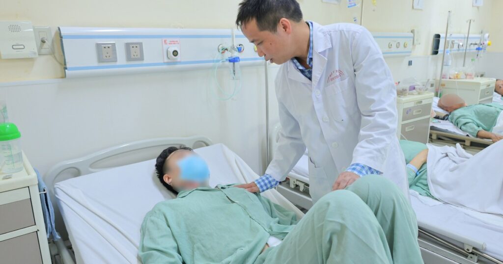Ghép thận tự thân cứu quả thận dập nát của nam thanh niên bị đa chấn thương sau tai nạn giao thông