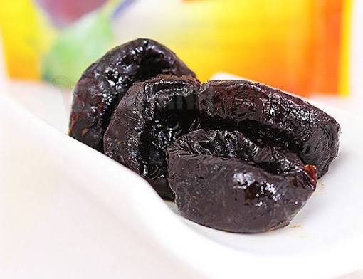 images-1781585907245641184572 3 thời điểm tốt nhất nên ăn mận khô hỗ trợ sức khỏe tối ưu - Ảnh 1.