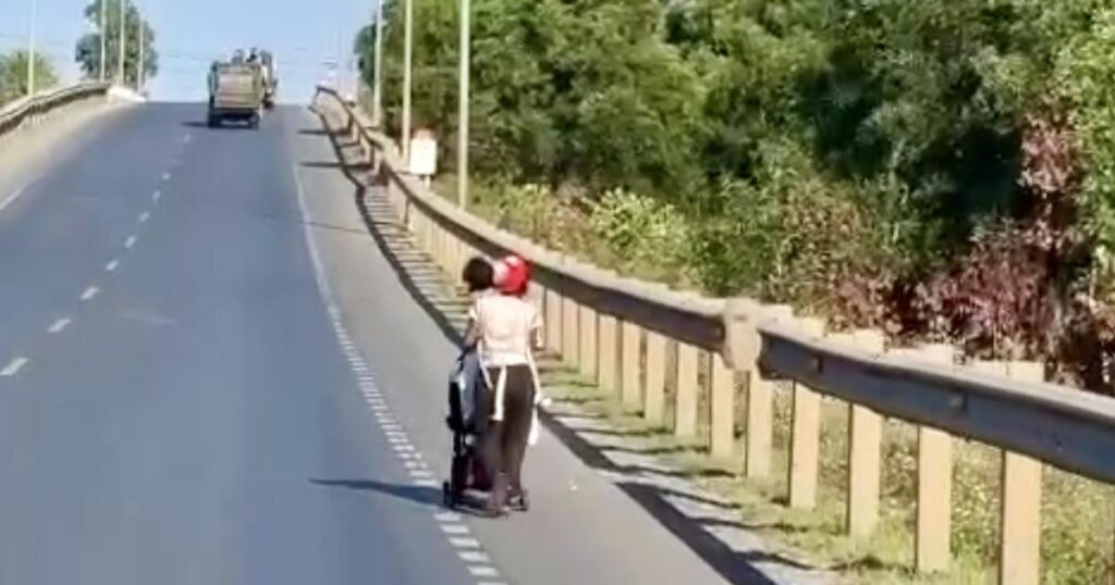 Ngành Y tế Quảng Trị lên tiếng vụ người phụ nữ cùng 2 cháu bé đi bộ giữa nắng nóng gay gắt