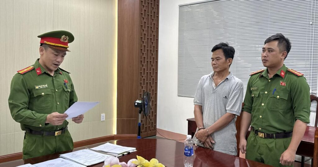 Bắt Hoàng Văn Thanh vì gây tai nạn làm hai người tử vong