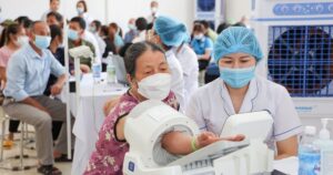 Mới nhất: Bộ Y tế bãi bỏ 14 thủ tục hành chính lĩnh vực phòng bệnh từ 1/7