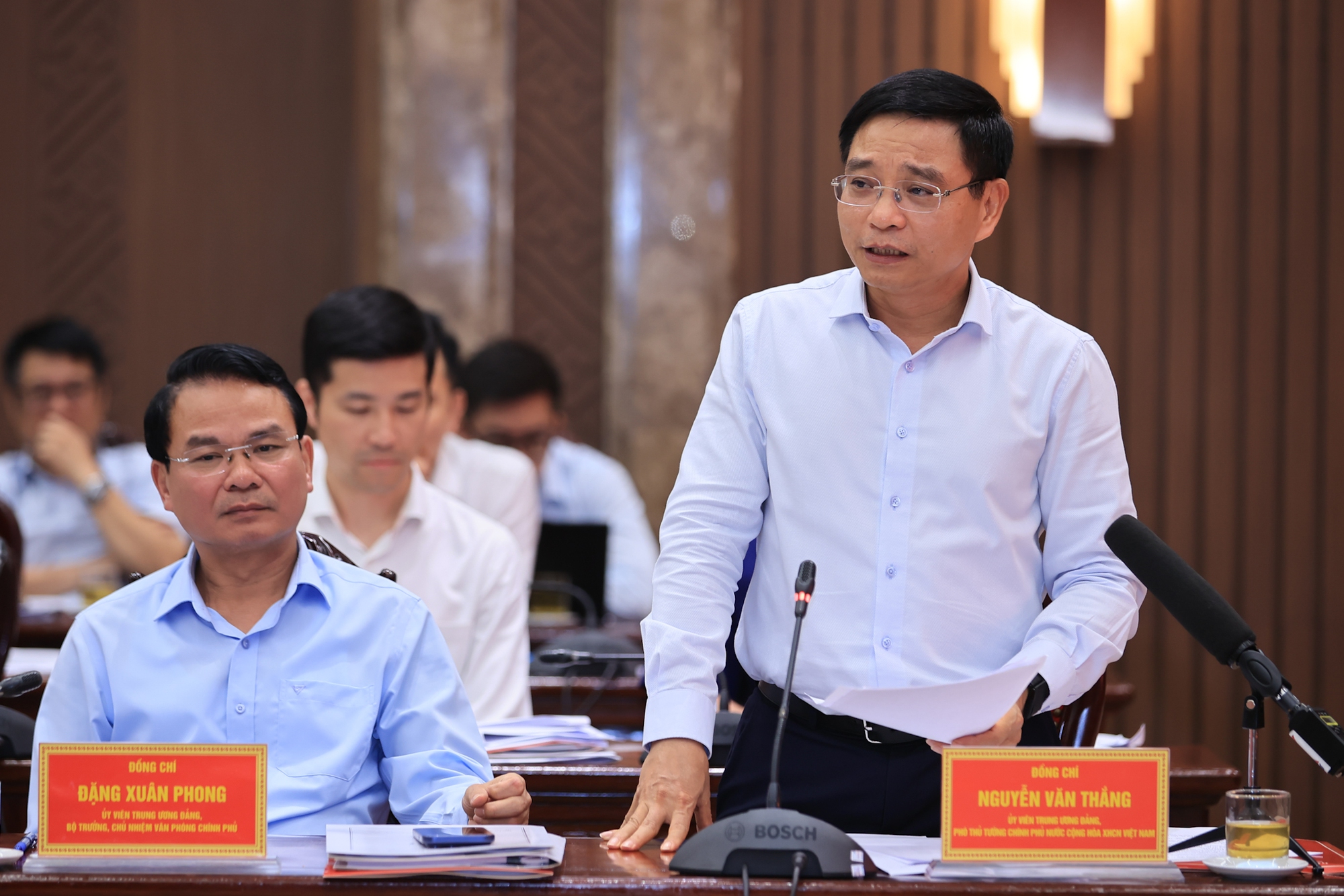 ppt-thang-1781183649917477087873 Thủ tướng: Phấn đấu 100% bệnh viện ở Hà Nội triển khai bệnh án điện tử- Ảnh 4.