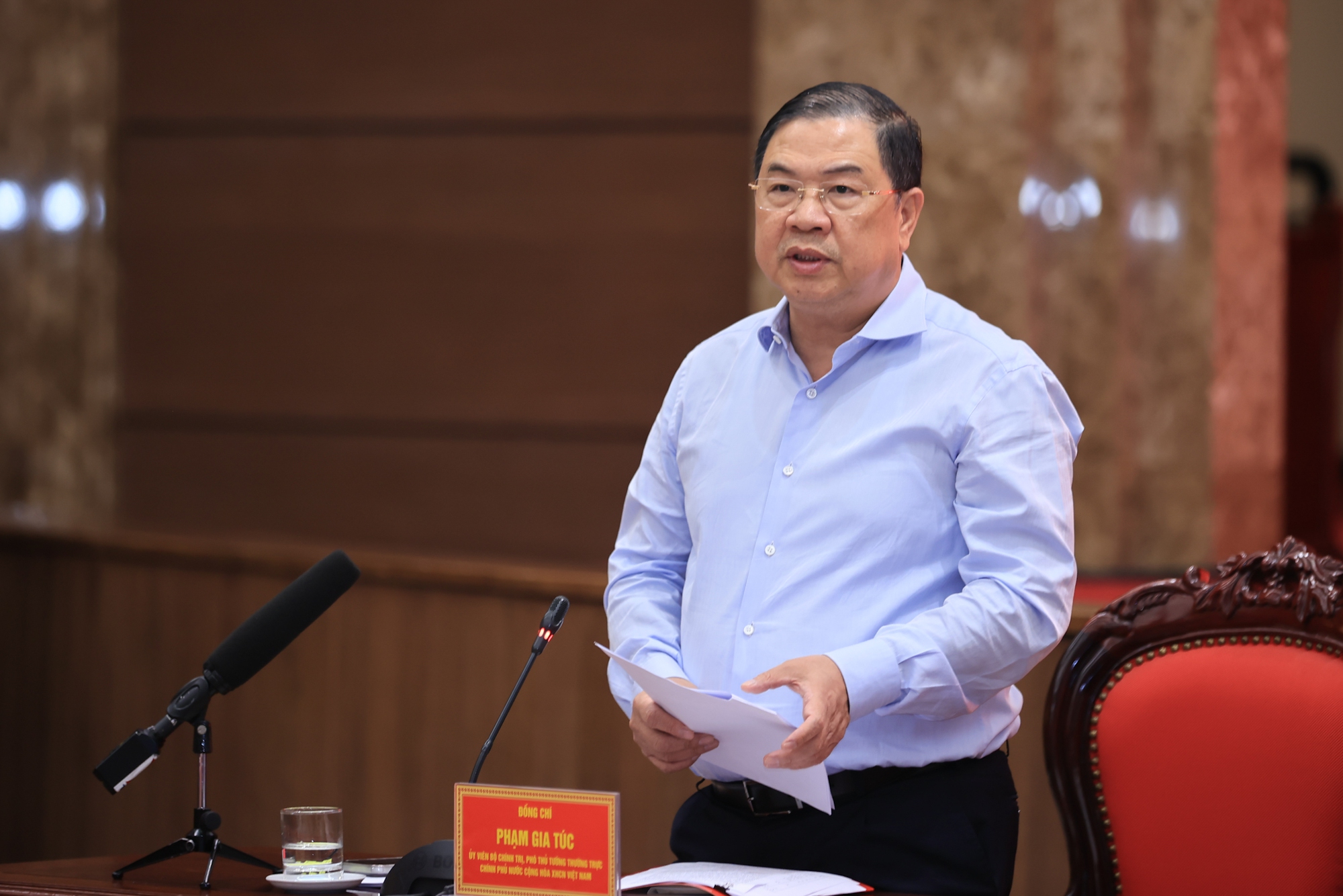 ptt-17811836499411643309948 Thủ tướng: Phấn đấu 100% bệnh viện ở Hà Nội triển khai bệnh án điện tử- Ảnh 3.