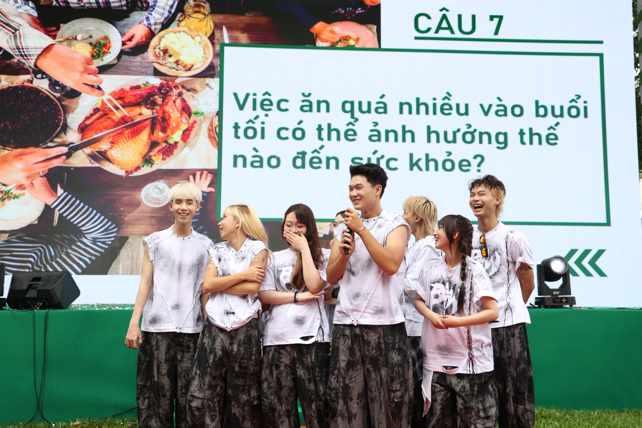 ptt5095-1779594087093307410851-1 20 đội chơi ‘đốt nóng’ Ngày Dinh dưỡng cộng đồng Việt Nam lần thứ 6- Ảnh 8.
