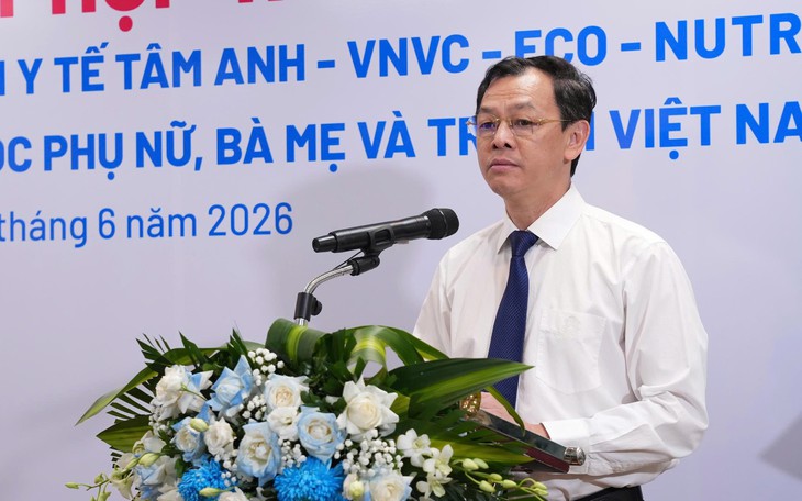 Thứ trưởng Nguyễn Tri Thức: Công tác bà mẹ, trẻ em không chỉ là chăm sóc y tế