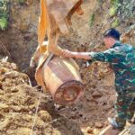 Tiêu hủy quả bom M117 sức công phá lớn còn sót lại sau chiến tranh ở Lào Cai