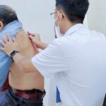 Gần 200 người cao tuổi được khám, sàng lọc bệnh hô hấp miễn phí