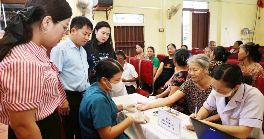 Hà Tĩnh chủ động phát hiện sớm bệnh không lây nhiễm cho người dân