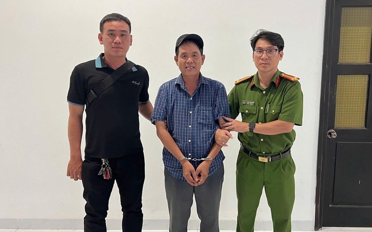 Một đối tượng truy nã đặc biệt nguy hiểm bị bắt sau nhiều năm lẩn trốn- Ảnh 2.