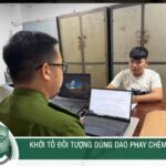 Con rể cầm dao phay truy sát mẹ vợ và vợ khiến nhiều người khiếp sợ