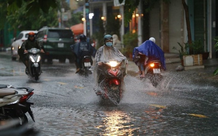 Chiều nay, Hà Nội tái diễn mưa dông- Ảnh 2.