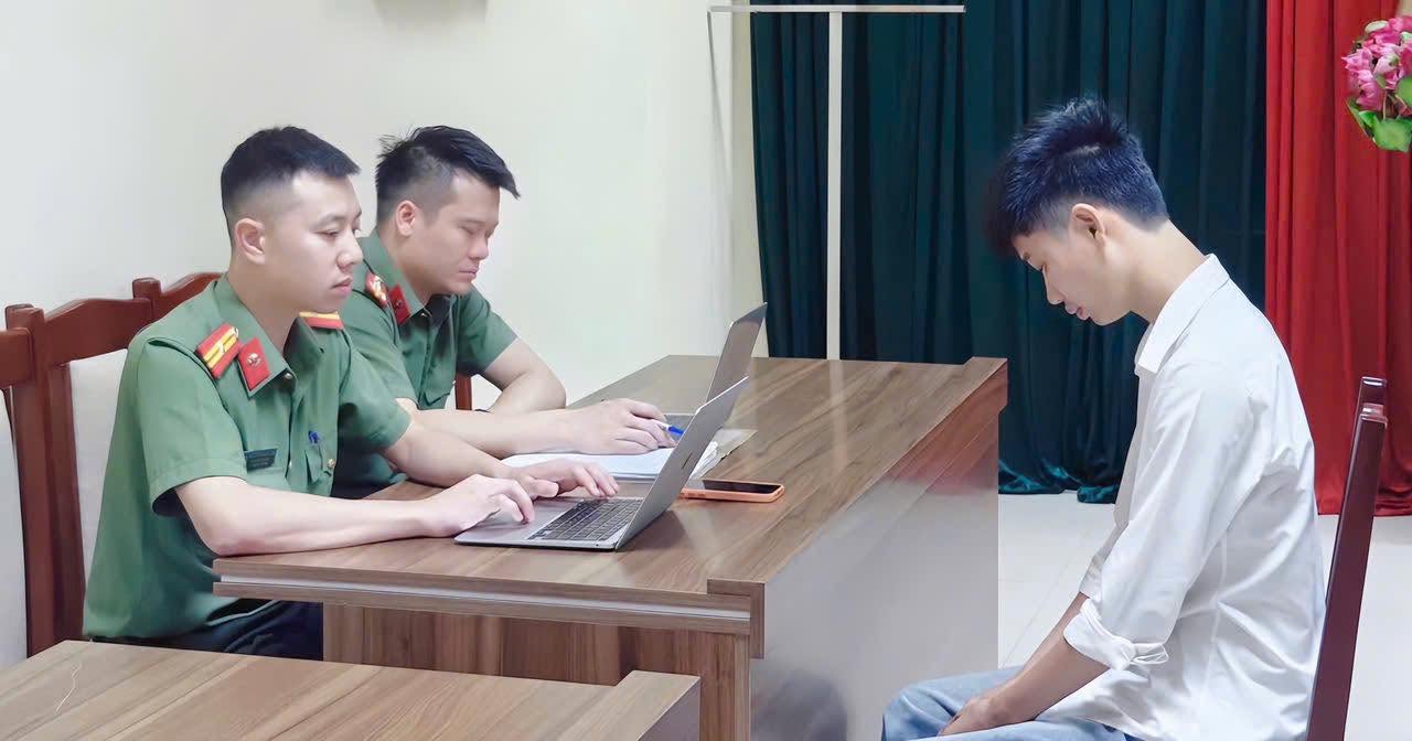 phu-tho-6-1781522795437223534945 TikToker 'Khuê Ơi Dậy Đi' bị xử phạt vì đăng tải nội dung sai sự thật trên mạng xã hội- Ảnh 1.