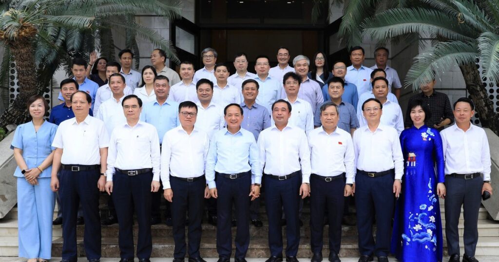 Hà Nội gặp mặt lãnh đạo các cơ quan báo chí nhân 101 năm Ngày Báo chí Cách mạng Việt Nam